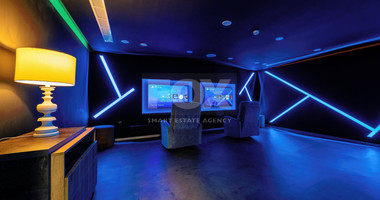 Three bedroom magnificent apartment in Tomb of the Kings , Paphos