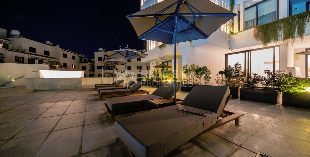 Three bedroom magnificent apartment in Tomb of the Kings , Paphos