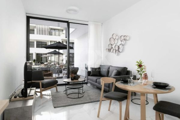 Three bedroom luxury penthouse on fifth floor in Tombs of the Kings area, Paphos