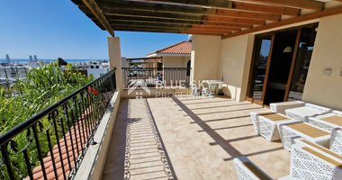 Classic Four-Bedroom House for sale in Agios Athanasios
