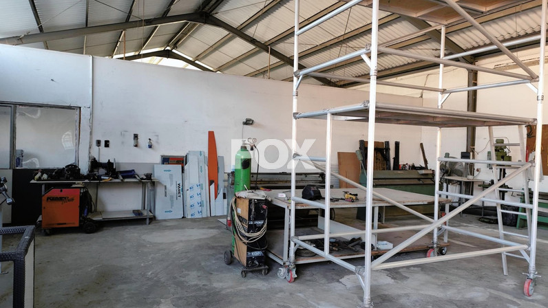 Warehouse 700 m² for rent in Agios Athanasios, Limassol, Cyprus