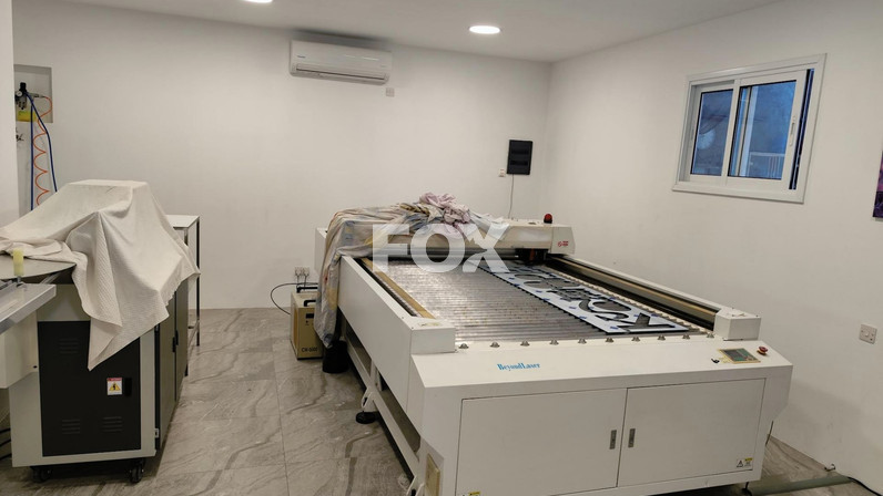 Warehouse 700 m² for rent in Agios Athanasios, Limassol, Cyprus