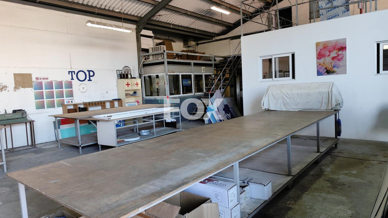 Warehouse 700 m² for rent in Agios Athanasios, Limassol, Cyprus