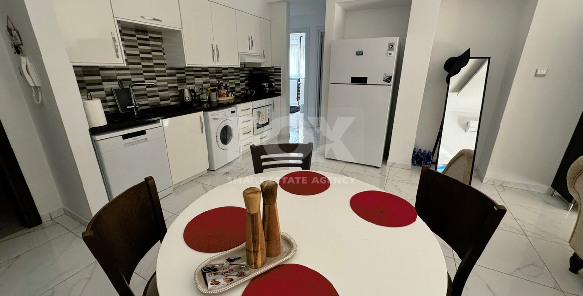 Three bedroom apartment in a privileged area in Tomb of the Kings, Paphos