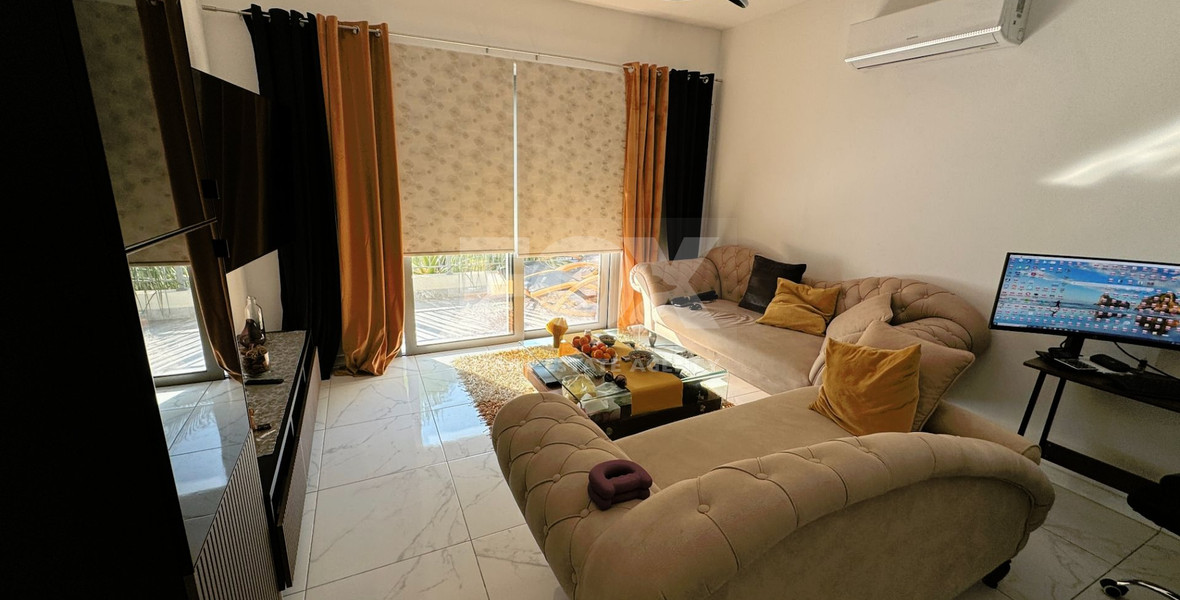 Three bedroom apartment in a privileged area in Tomb of the Kings, Paphos