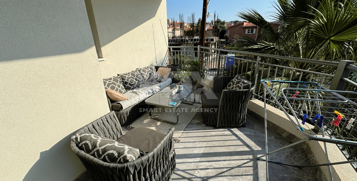 Three bedroom apartment in a privileged area in Tomb of the Kings, Paphos