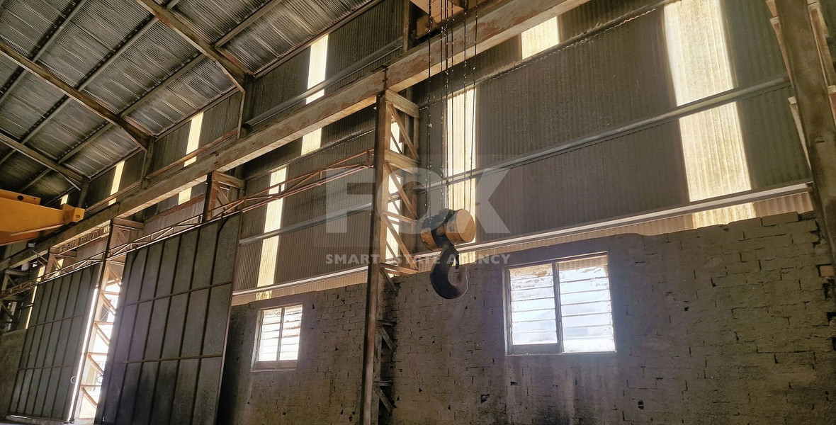Industrial Warehouse in Agia Varvara , Paphos