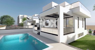 A magnificent five bedroom villa in Chloraka area, Paphos