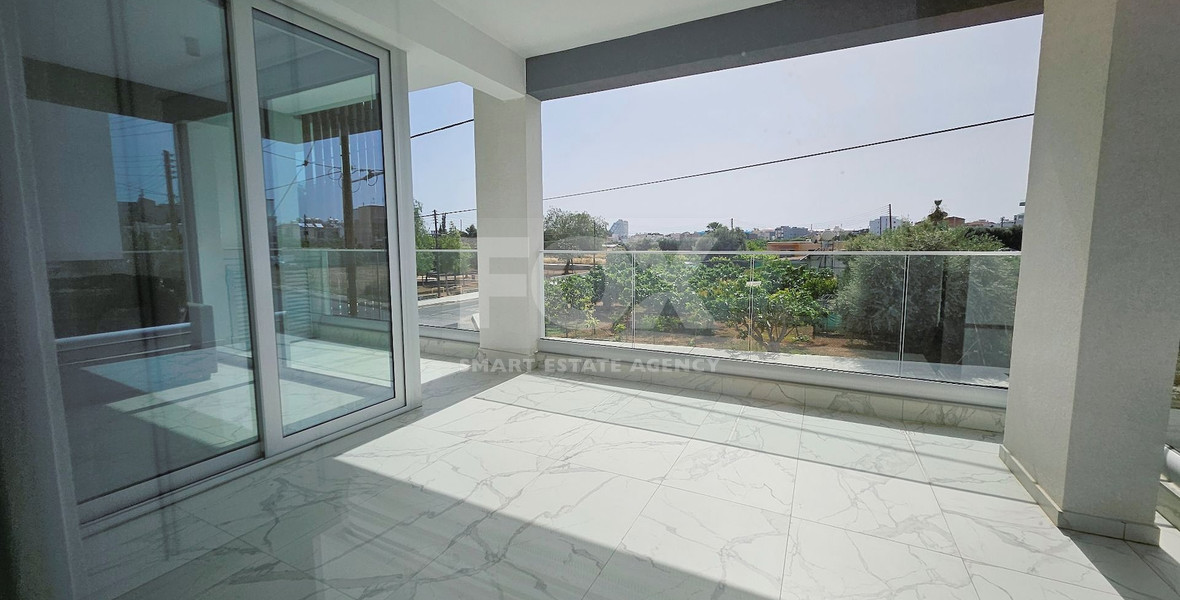 Modern Fully Furnished One Bedroom Apartment For Rent in Zakaki