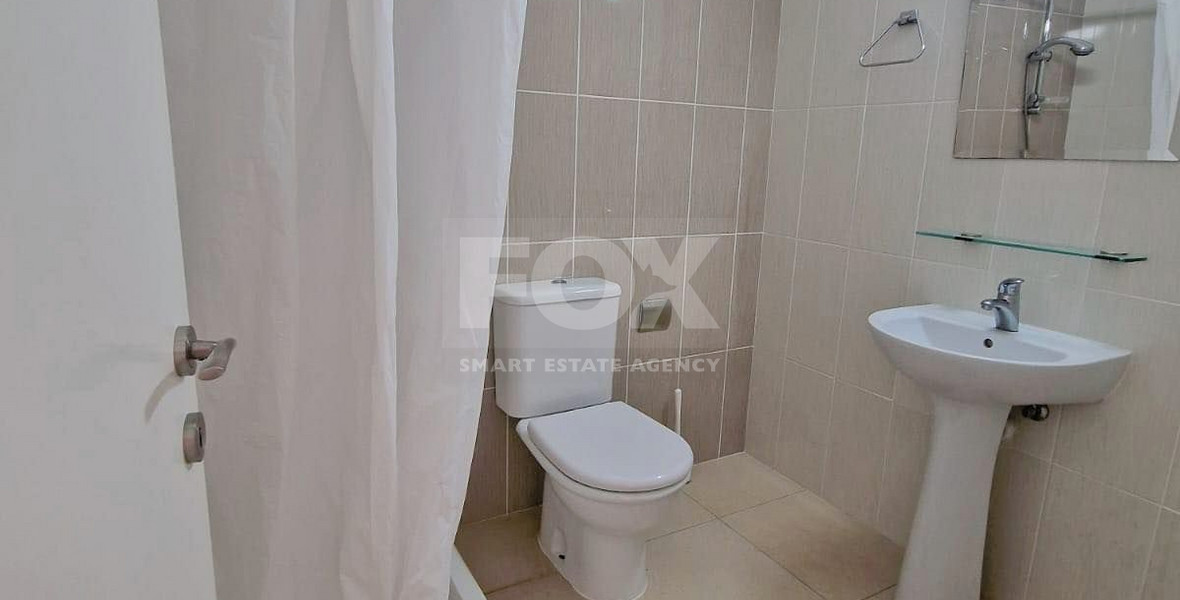 Two bedroom maisonette in Universal area