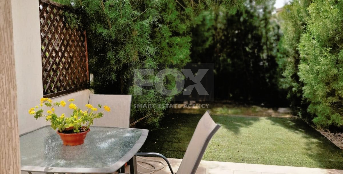 Two bedroom maisonette in Universal area