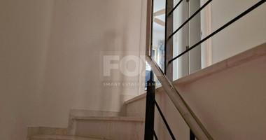 Two bedroom maisonette in Universal area