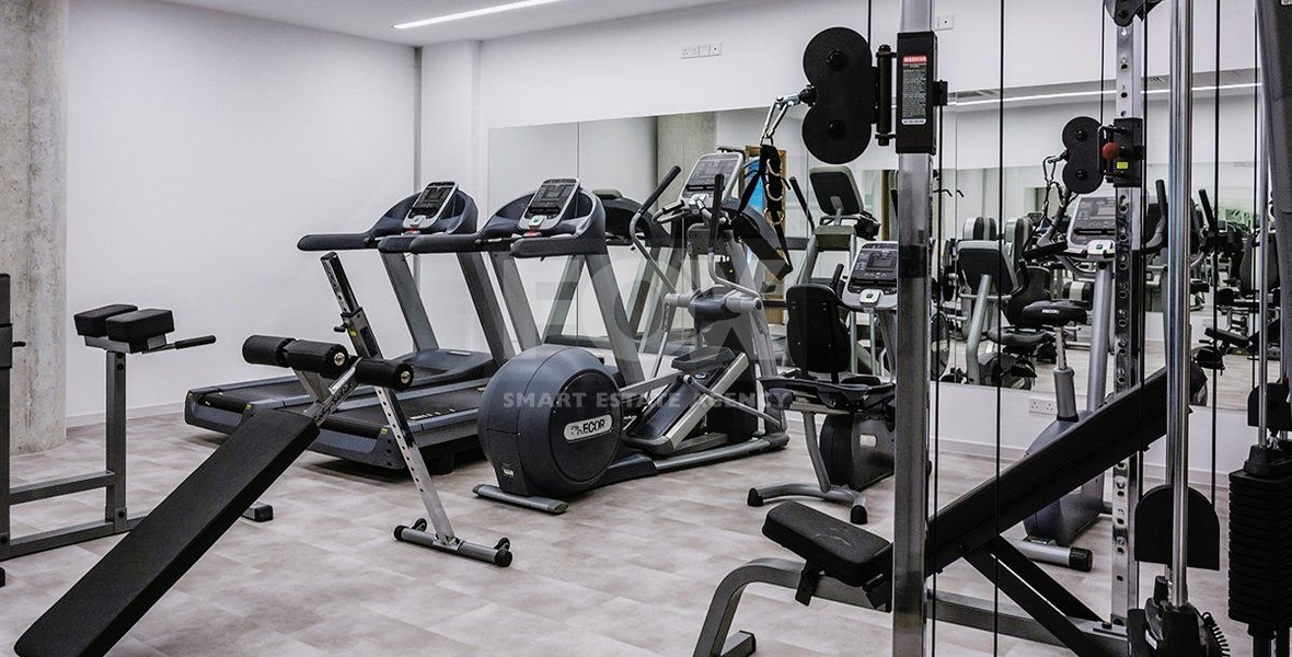 Two bedroom maisonette in Universal area