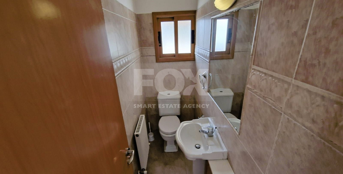 Six-Bedroom Detached House for sale in Ekali