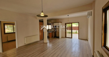 Six-Bedroom Detached House for sale in Ekali