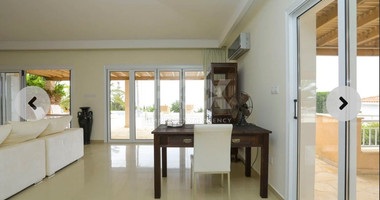 Architect-designed bungalow situated in the charming district of Tala, in the city of Paphos.