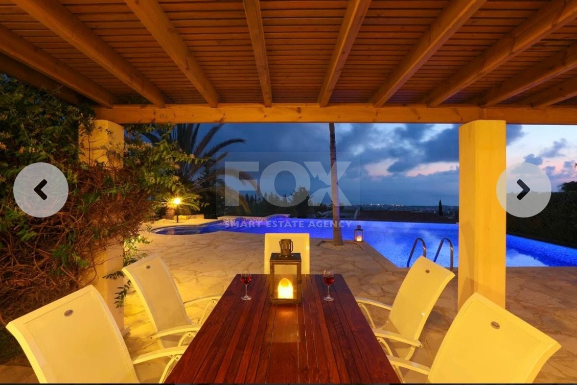 Architect-designed bungalow situated in the charming district of Tala, in the city of Paphos.