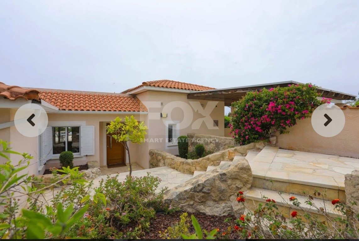 Architect-designed bungalow situated in the charming district of Tala, in the city of Paphos.