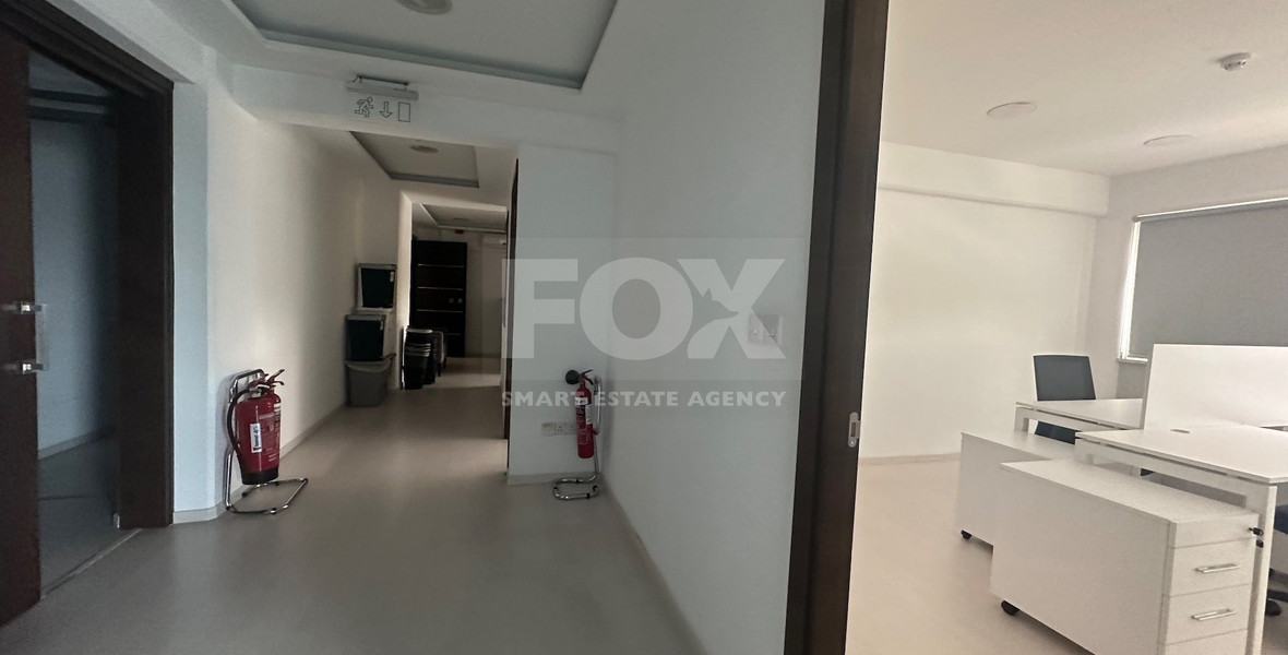 For Rent Furnished whole floor offices 295sqm on prime business avenue