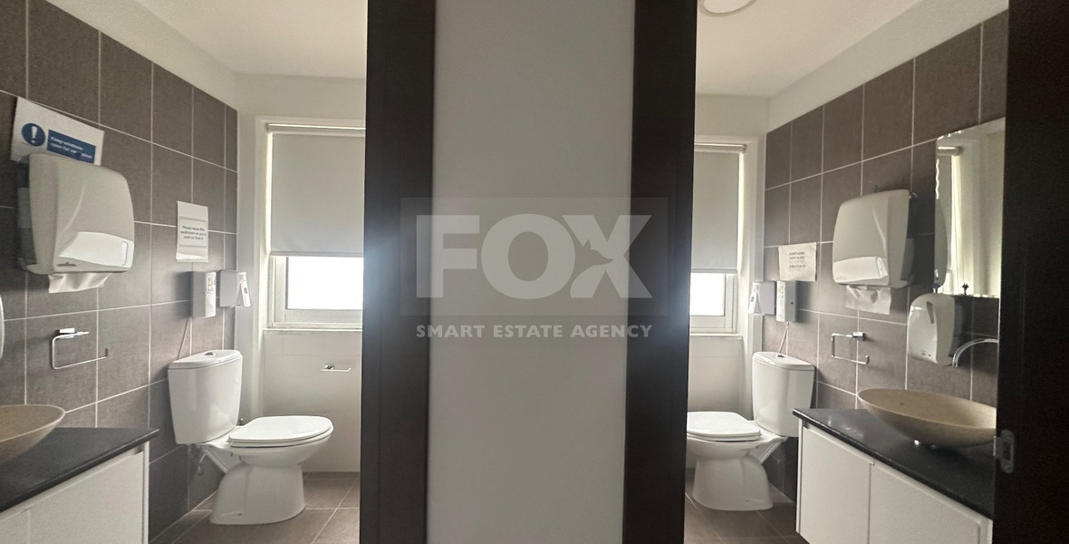 For Rent Furnished whole floor offices 295sqm on prime business avenue