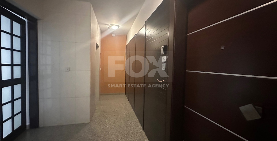 For Rent Furnished whole floor offices 295sqm on prime business avenue