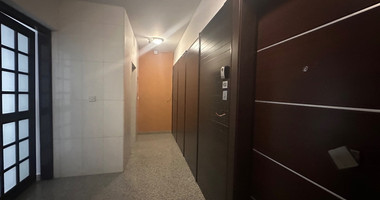 For Rent Furnished whole floor offices 295sqm on prime business avenue