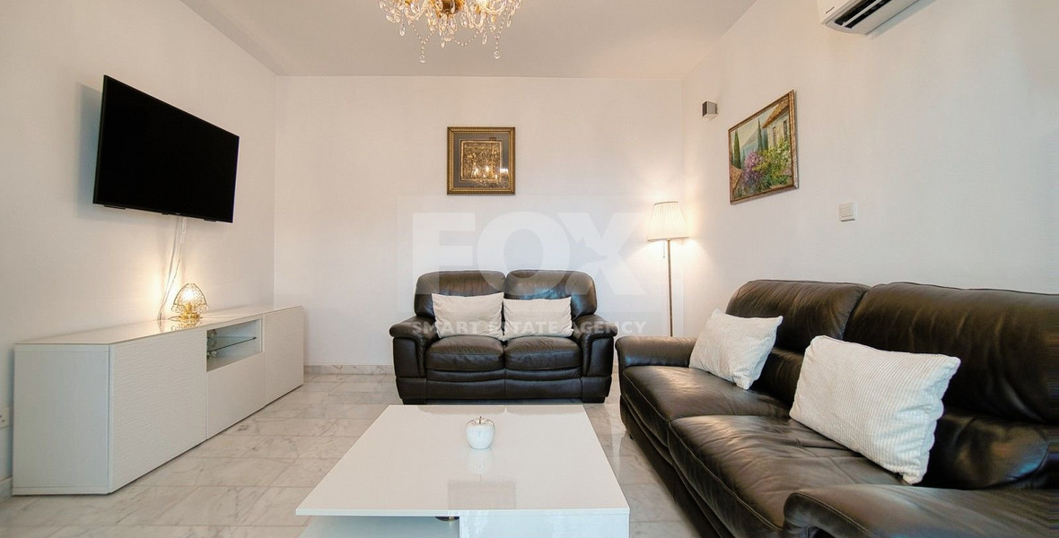 Four bedroom detached villa in Chloraka