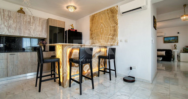 Four bedroom detached villa in Chloraka