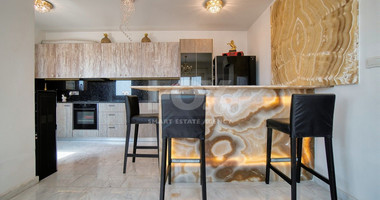 Four bedroom detached villa in Chloraka