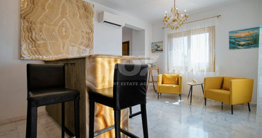 Four bedroom detached villa in Chloraka