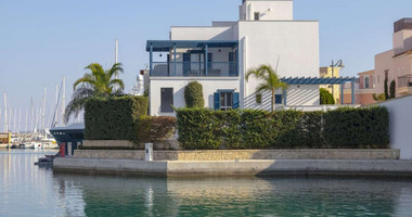 Luxury Three Bedroom Villa for sale  in Limassol Marina- Beachfront private Pool and Berth
