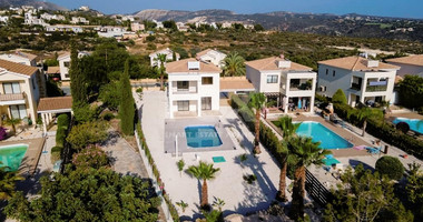 Three bedroom magnificent villa in Ha potami -Kouklia, Paphos