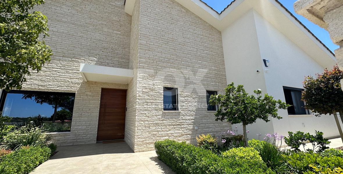 DETACHED FOUR BEDROOM VILLA WITH OFFICE/FIFTH BEDROOM, SEPARATE GUEST HOUSE, SEPARATE MAIDS QUARTER, CHILDRENS PLAYGROUND.