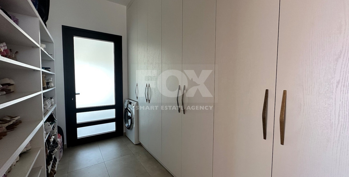 DETACHED FOUR BEDROOM VILLA WITH OFFICE/FIFTH BEDROOM, SEPARATE GUEST HOUSE, SEPARATE MAIDS QUARTER, CHILDRENS PLAYGROUND.