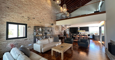 DETACHED FOUR BEDROOM VILLA WITH OFFICE/FIFTH BEDROOM, SEPARATE GUEST HOUSE, SEPARATE MAIDS QUARTER, CHILDRENS PLAYGROUND.