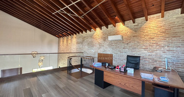 DETACHED FOUR BEDROOM VILLA WITH OFFICE/FIFTH BEDROOM, SEPARATE GUEST HOUSE, SEPARATE MAIDS QUARTER, CHILDRENS PLAYGROUND.