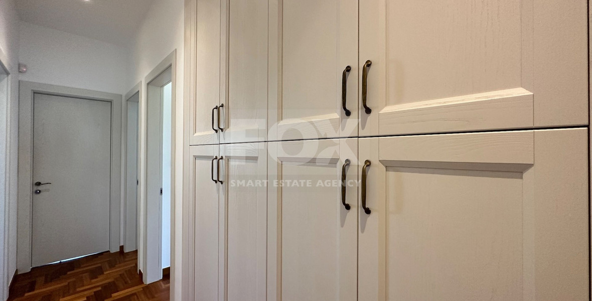 DETACHED FOUR BEDROOM VILLA WITH OFFICE/FIFTH BEDROOM, SEPARATE GUEST HOUSE, SEPARATE MAIDS QUARTER, CHILDRENS PLAYGROUND.