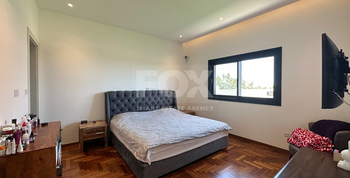 DETACHED FOUR BEDROOM VILLA WITH OFFICE/FIFTH BEDROOM, SEPARATE GUEST HOUSE, SEPARATE MAIDS QUARTER, CHILDRENS PLAYGROUND.