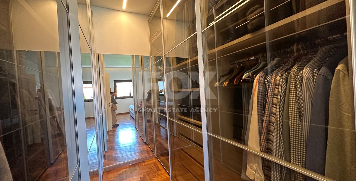 DETACHED FOUR BEDROOM VILLA WITH OFFICE/FIFTH BEDROOM, SEPARATE GUEST HOUSE, SEPARATE MAIDS QUARTER, CHILDRENS PLAYGROUND.