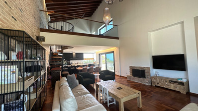 DETACHED FOUR BEDROOM VILLA WITH OFFICE/FIFTH BEDROOM, SEPARATE GUEST HOUSE, SEPARATE MAIDS QUARTER, CHILDRENS PLAYGROUND.