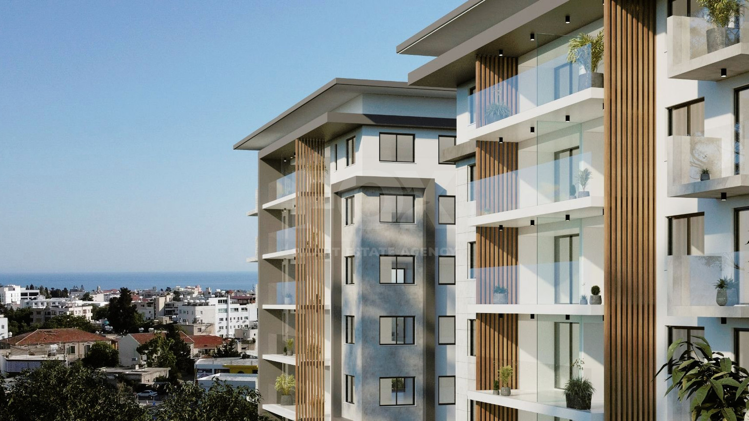 Three bedroom apartment on sixth floor in the Center of Paphos