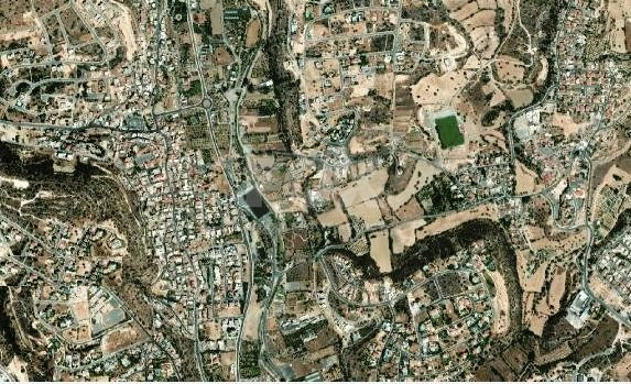 RESIDENTIAL CORNER PLOT OF 686 SQM IN A PRIME AND AFFLUENT NEIGHBOURHOOD.