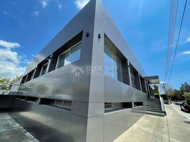 FOR RENT COMMERCIAL BUILDING ONE LEVEL OFFERING 1,800 SQM COVERED AREA AND OVER 100 DESIGNATED PARKING SPACES IN GREAT LOCATION