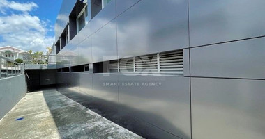 FOR RENT COMMERCIAL BUILDING ONE LEVEL OFFERING 1,800 SQM COVERED AREA AND OVER 100 DESIGNATED PARKING SPACES IN GREAT LOCATION