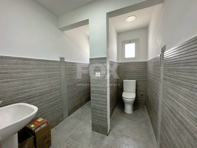 FOR RENT COMMERCIAL BUILDING ONE LEVEL OFFERING 1,800 SQM COVERED AREA AND OVER 100 DESIGNATED PARKING SPACES IN GREAT LOCATION