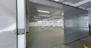FOR RENT COMMERCIAL BUILDING ONE LEVEL OFFERING 1,800 SQM COVERED AREA AND OVER 100 DESIGNATED PARKING SPACES IN GREAT LOCATION