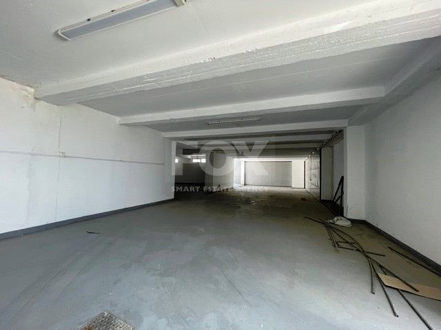 COMMERICAL BUILDING ONE LEVEL OFFERING 1,800 SQM COVERED AREA AND OVER 100 DESIGNATED PARKING SPACES IN GREAT LOCATION