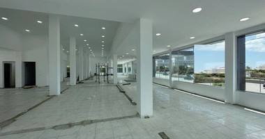 FOR RENT COMMERCIAL BUILDING ONE LEVEL OFFERING 1,800 SQM COVERED AREA AND OVER 100 DESIGNATED PARKING SPACES IN GREAT LOCATION