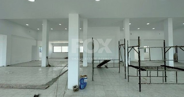 COMMERICAL BUILDING ONE LEVEL OFFERING 1,800 SQM COVERED AREA AND OVER 100 DESIGNATED PARKING SPACES IN GREAT LOCATION