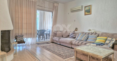 Three bedroom beachfront villa in Chloraka